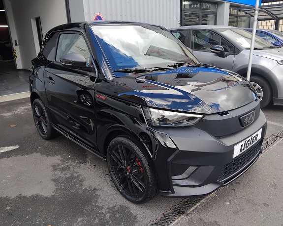 NOUVELLE LIGIER JS 50 ULTIMATE REVO D+